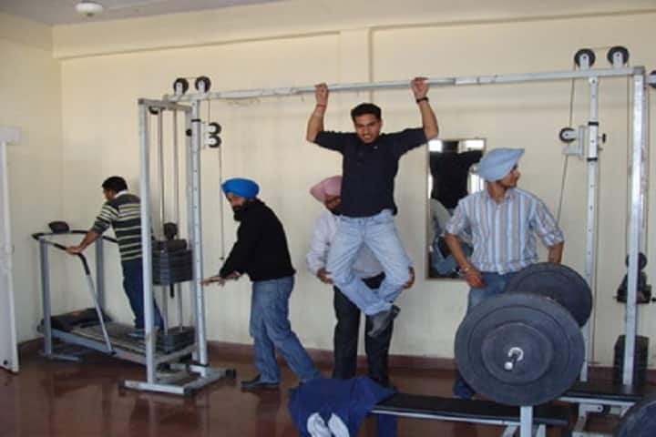 Sri Guru Ram Das Institute of Dental Science and Research campus in Amritsar, Punjab, India — photo 2