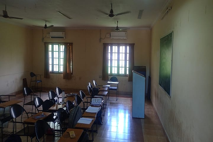 Sri Balaji Vidya Parishad Degree College campus in Visakhapatnam, Andhra Pradesh, India — photo 3