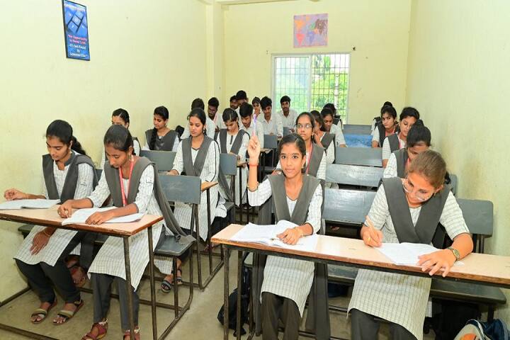 YRL College of Arts and Science and Technology campus in East Godavari, Andhra Pradesh, India — photo 5