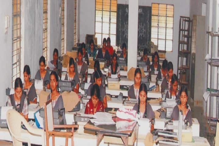 Government Polytechnic for Women campus in Nellore, Andhra Pradesh, India — photo 3