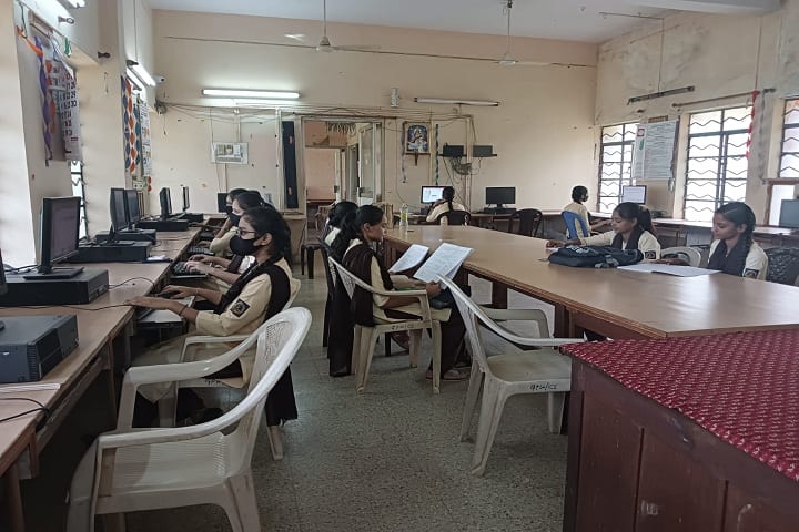 Government Polytechnic for Women campus in Hubli, Karnataka, India — photo 3