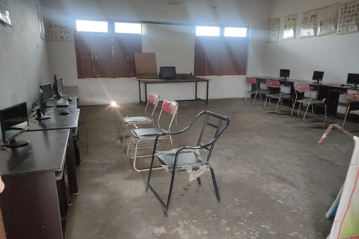 Ram Baran Degree College campus in Sultanpur, Uttar Pradesh, India — photo 5