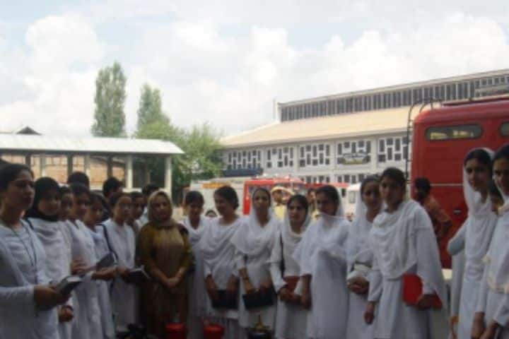Government Polytechnic For Women campus in Srinagar, Jammu and Kashmir, India — photo 4