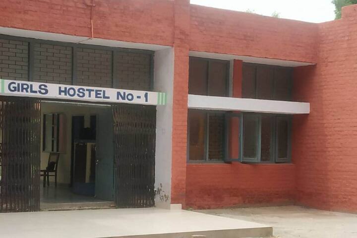 Government Polytechnic for Women campus in Sirsa, Haryana, India — photo 4
