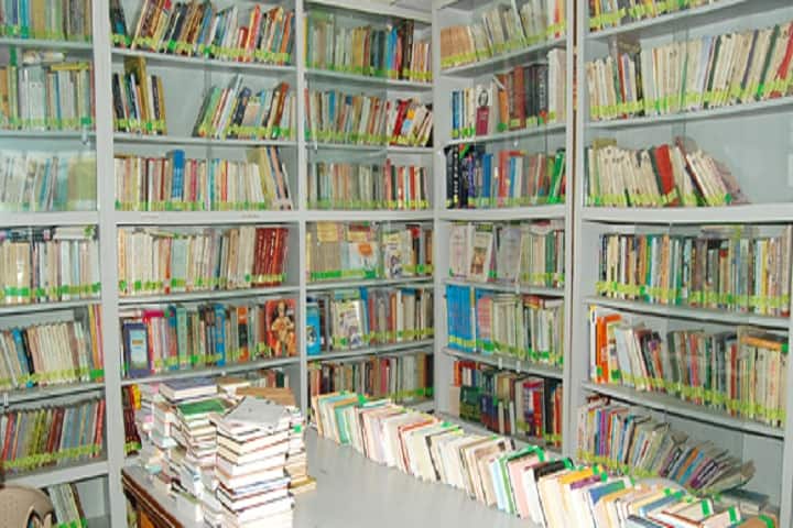 Smt Rasilaben Ranchodbhai Haribhai Patel Mahila Arts College campus in Mehsana, Gujarat, India — photo 4