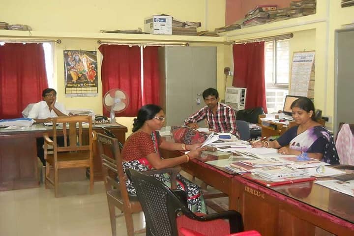 Rani Dhanya Kumari College campus in Murshidabad, West Bengal, India — photo 4