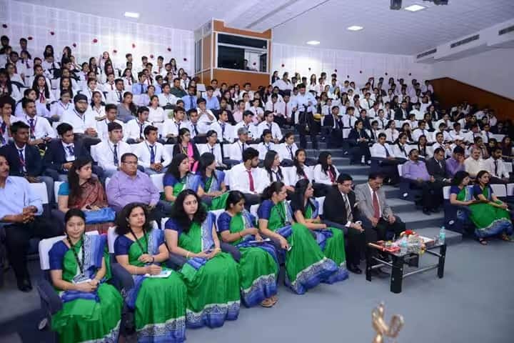 IIIM Jaipur campus in Jaipur, Rajasthan, India — photo 3