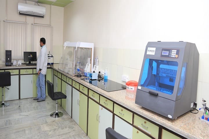 Netaji Subhash Chandra Bose Subharti Medical College campus in Panchli Khurd, Uttar Pradesh, India — photo 5