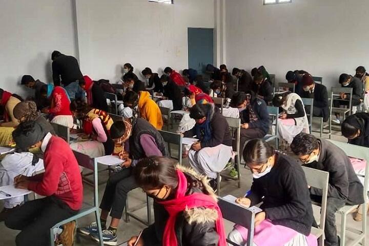 Harsh Vidhya Mandir PG College campus in Haridwar, Uttarakhand, India — photo 6