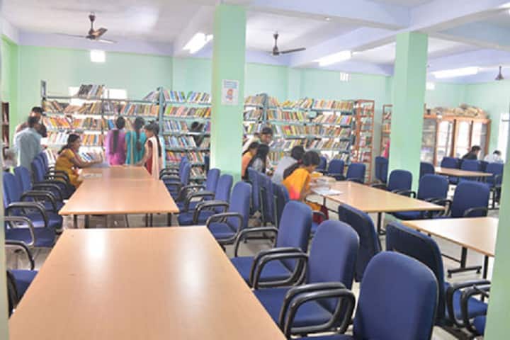 Maynaguri College campus in Maynaguri, West Bengal, India — photo 5