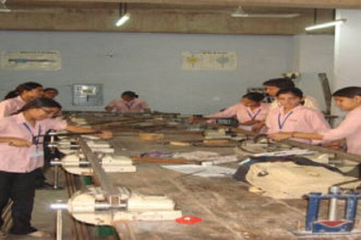Government Polytechnic for Women campus in Faridabad, Haryana, India — photo 4