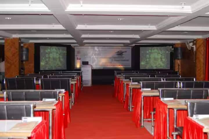 Sardar Patel Post Graduate Institute of Dental and Medical Sciences campus in Lucknow, Uttar Pradesh, India — photo 5