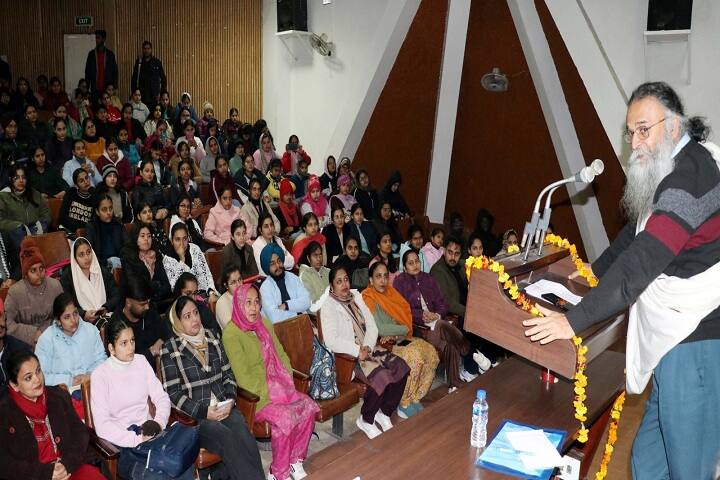 Punjabi University campus in Mansa, Punjab, India — photo 3