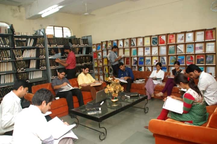 SPDC Wardha campus in Sawangi, Maharashtra, India — photo 4
