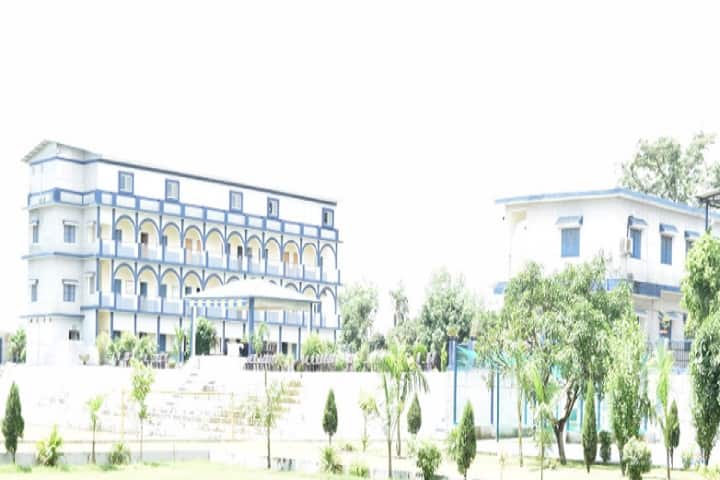 Dehradun Institute of Management and Technology campus in Dehradun, Uttarakhand, India — photo 1