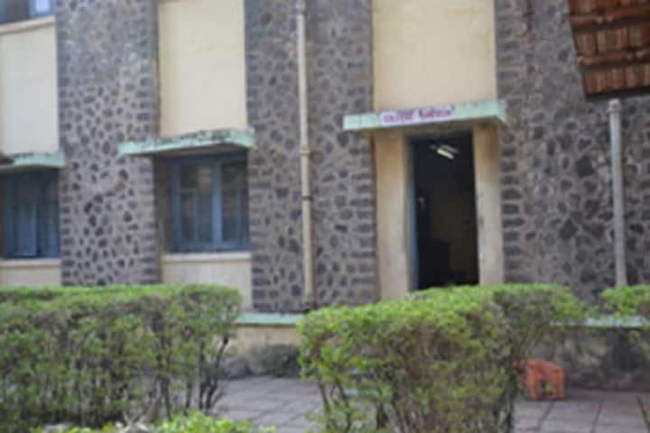 Venutai Chavan College campus in Karad, Maharashtra, India — photo 2