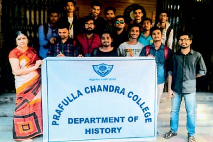Prafulla Chandra College campus in Kolkata, West Bengal, India — photo 5