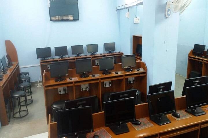 Omega College of Professional Studies campus in Ujjain, Madhya Pradesh, India — photo 5
