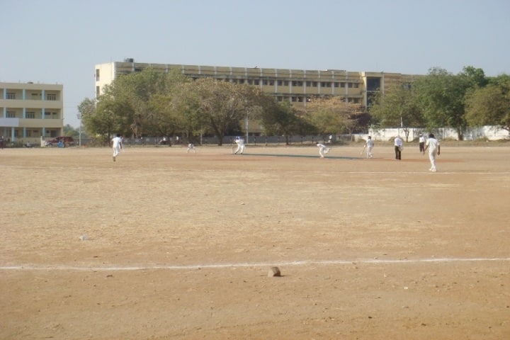 S Nijalingappa Institute of Dental Sciences and Research campus in Kalaburagi, Karnataka, India — photo 3