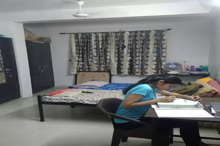 RR Dental College and Hospital campus in Umarda, Rajasthan, India — photo 3