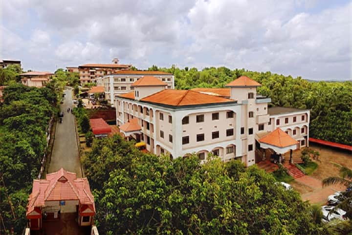 Royal Dental College campus in Perumannur, Kerala, India — photo 2