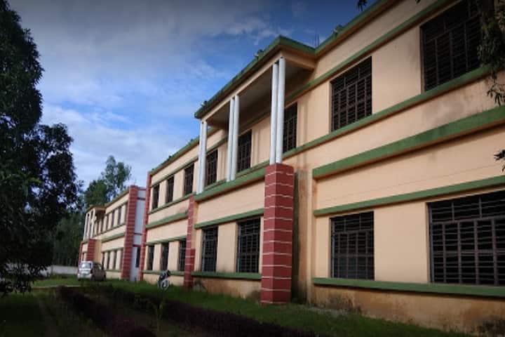 Shahji Degree College campus in Pilibhit, Uttar Pradesh, India — photo 2
