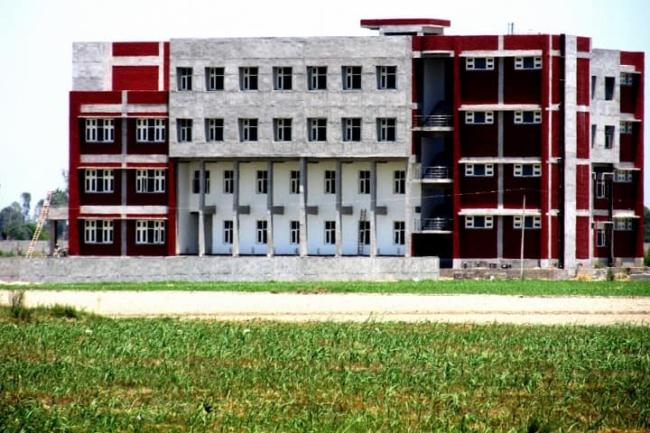 Guru Nanak Dev University Regional Campus campus in Kapurthala, Punjab, India — photo 1