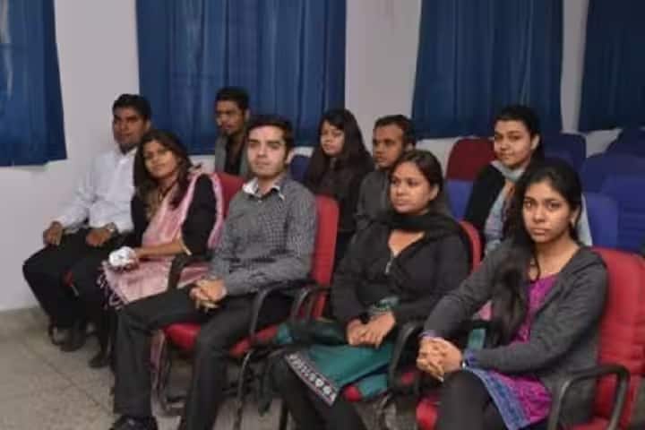 Institute of Productivity and Management campus in Lucknow, Uttar Pradesh, India — photo 1