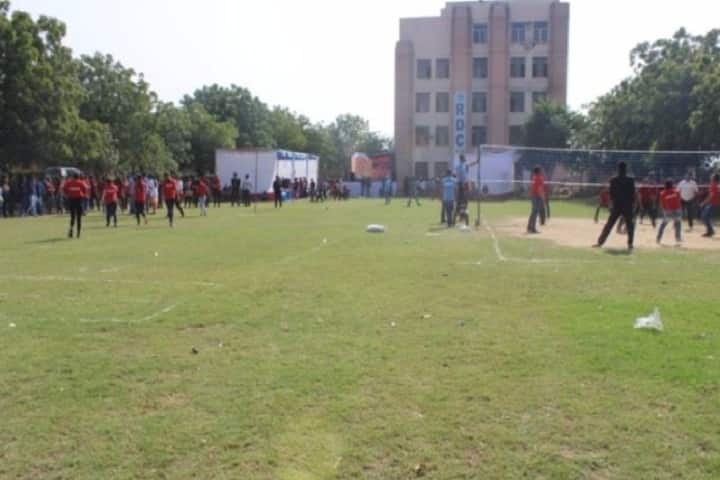 Rajasthan Dental College and Hospital campus in Jaipur, Rajasthan, India — photo 5