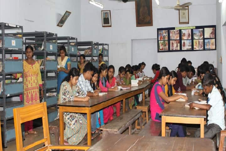 Vivekananda Mahavidyalaya campus in Chinsurah, West Bengal, India — photo 3