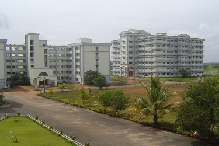 Pushpagiri College of Dental Sciences campus in Muthoor, Kerala, India — photo 1