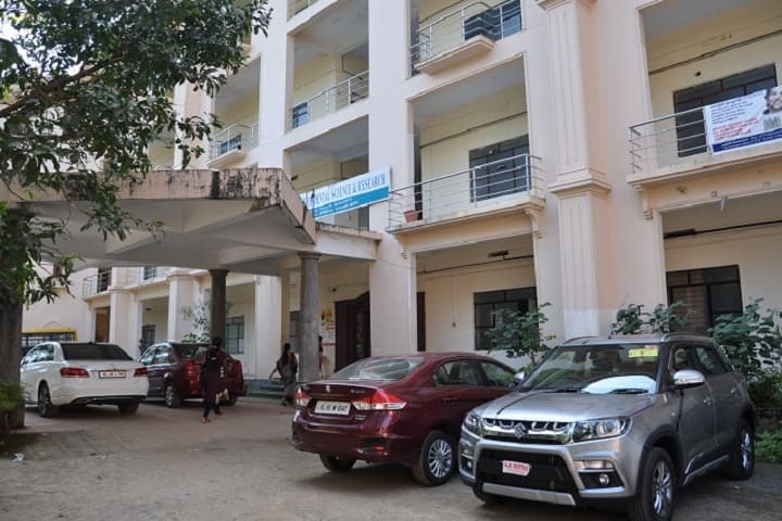 PSM College of Dental Sciences and Research, Akkikavu campus in Akathiyoor, Kerala, India