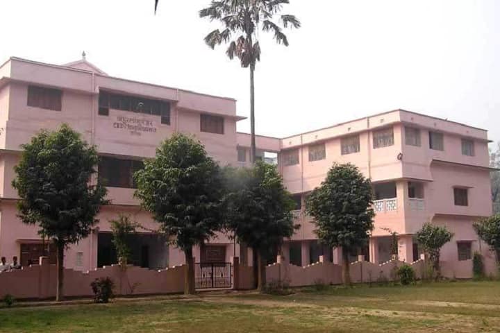 Jai Bajrang Mahila PG College campus in Jaunpur, Uttar Pradesh, India — photo 1