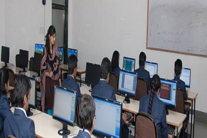 Punit College campus in Bhilwara, Rajasthan, India — photo 6