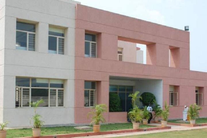 Marwar Mahavidyalaya campus in Nagaur, Rajasthan, India — photo 3