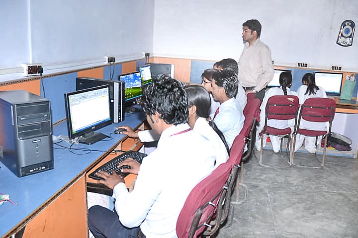 Lala Ram Shri Devi Degree College campus in Aligarh, Uttar Pradesh, India — photo 5