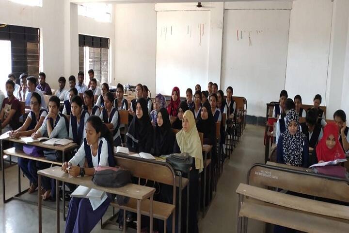 SBCS Arts SV Commerce and Science College campus in Humnabad, Karnataka, India — photo 5