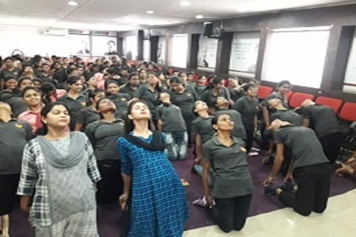 Sadabai Raisoni Women's College campus in Nagpur, Maharashtra, India — photo 2
