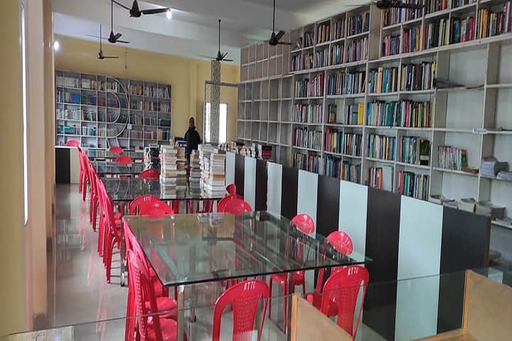 Shri Roshan Lal Institute of Science and Technology campus in Agra, Uttar Pradesh, India — photo 3
