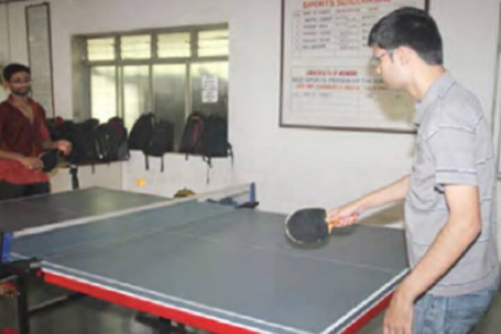 Ramanand Arya DAV College campus in Mumbai City, Maharashtra, India — photo 4