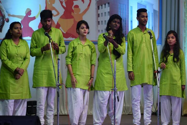 Ramanand Arya DAV College campus in Mumbai City, Maharashtra, India — photo 6