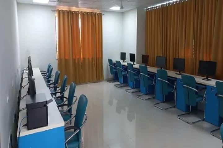 KMC Medical College and Hospital campus in Maharajganj, Uttar Pradesh, India — photo 2