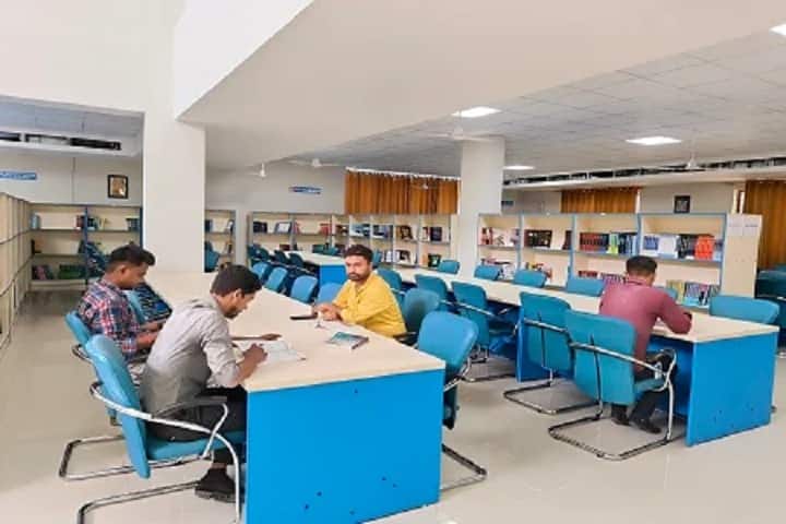 KMC Medical College and Hospital campus in Maharajganj, Uttar Pradesh, India — photo 3
