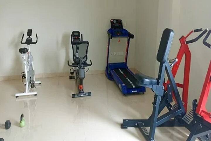 KMC Medical College and Hospital campus in Maharajganj, Uttar Pradesh, India — photo 5