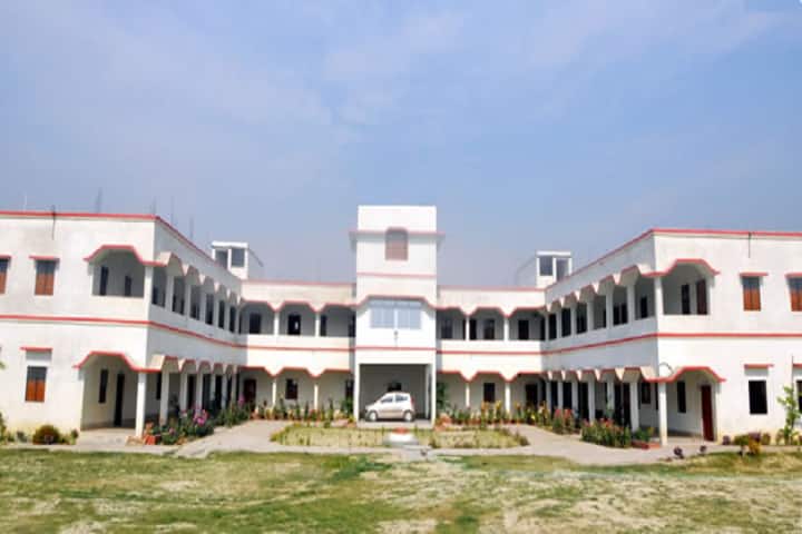 Sri Radha Rani Mahavidyalaya campus in Hathras, Uttar Pradesh, India — photo 1