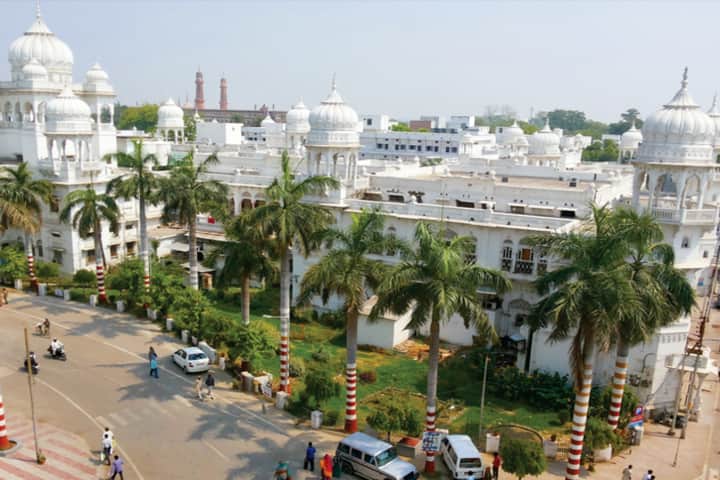 KGMU Lucknow campus in Lucknow, Uttar Pradesh, India — photo 4