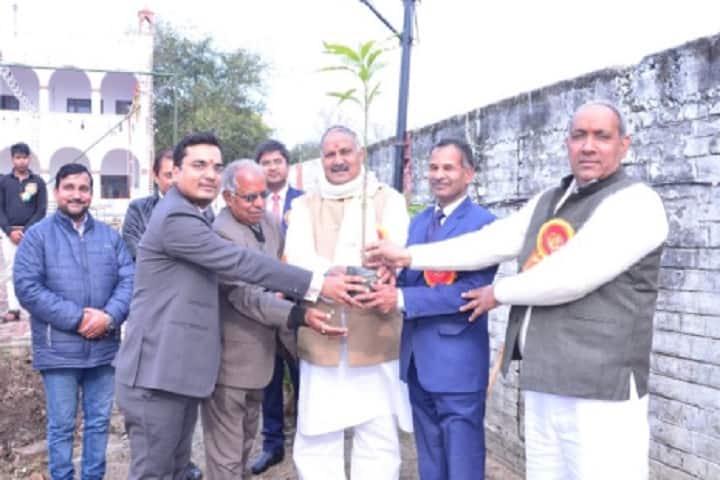 Rishiraj Singh Mahavidyalaya campus in Sultanpur, Uttar Pradesh, India — photo 5