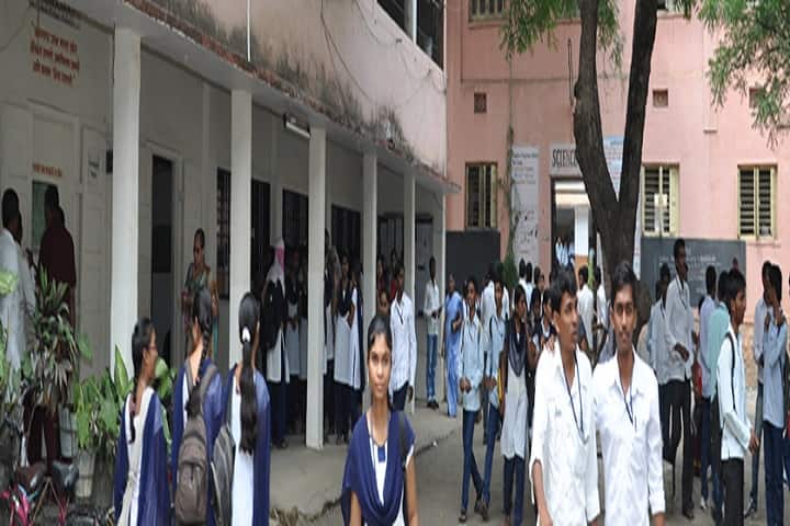 Kisan Shikshan Prasarak Mandal's Shivaji Mahavidyalaya campus in Udgir, Maharashtra, India — photo 1
