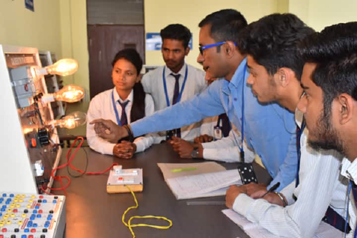Rudrapur Institute of Technology campus in Rudrapur, Uttarakhand, India — photo 3