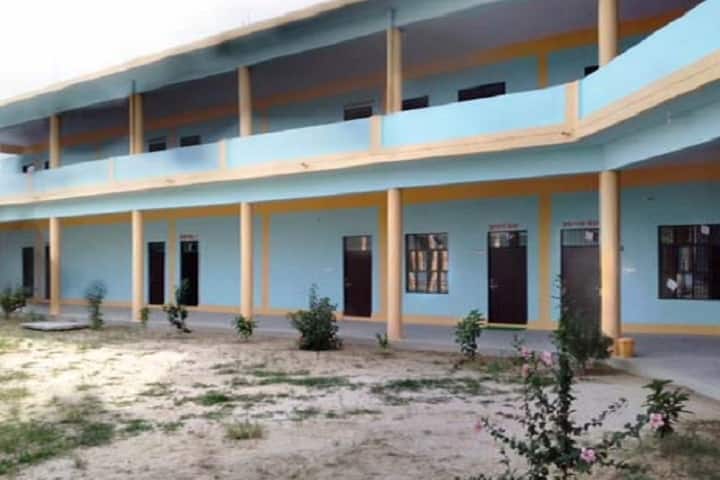 Kaka Bhukhan Singh Gaya Baksh Singh Mahavidyalaya campus in Unnao, Uttar Pradesh, India — photo 2